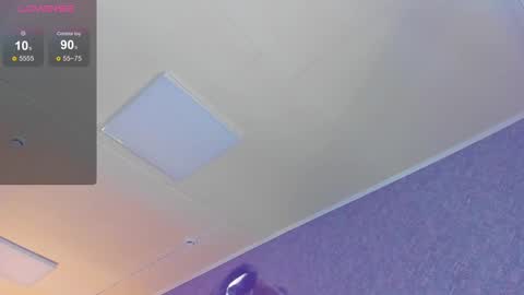 Snapshot of renee_turner chatting on February 25, 2:37 pm renee_turner online show from February 25, 2:37 pm
