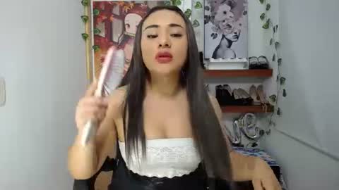 Snapshot of reyledoll chatting on March 9, 10:41 pm Rely online show from March 9, 10:41 pm
