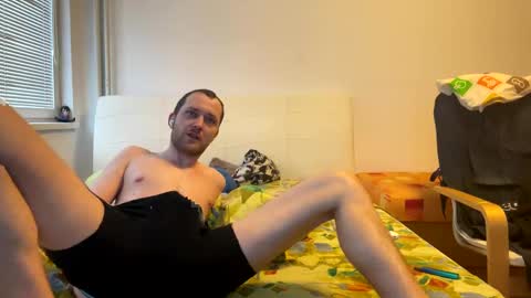 ricciardio online show from February 13, 7:03 am