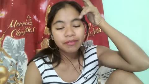 rinah856024 online show from February 24, 5:42 pm
