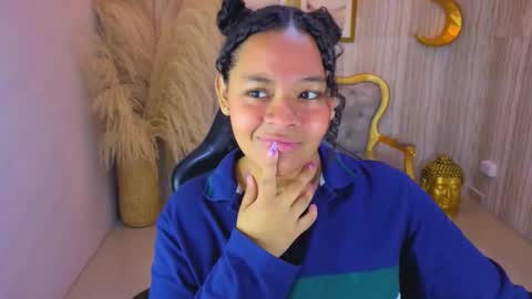 Snapshot of risada_temptation_s chatting on September 13, 4:15 am Risada online show from September 13, 4:15 am