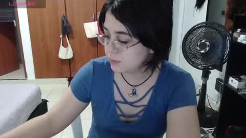 Snapshot of rivadeneira222 chatting on September 13, 2:14 am PeachSalinger online show from September 13, 2:14 am