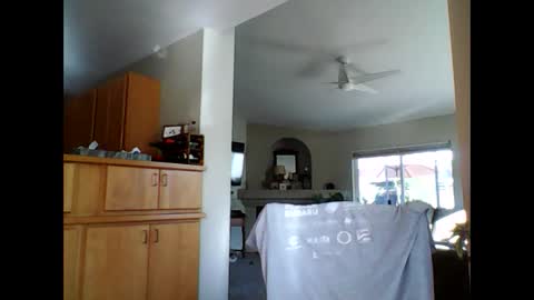 Snapshot of robo0000 chatting on September 22, 4:00 pm robo0000 online show from September 22, 4:00 pm