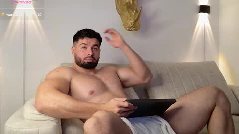 Snapshot of roman_lux chatting on September 17, 5:44 am Roman Lux online show from September 17, 5:44 am