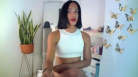 Snapshot of rosalindasexy chatting on February 28, 11:36 am Rosalinda online show from February 28, 11:36 am