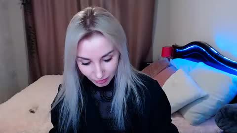 Snapshot of rose__shine chatting on January 16, 5:44 pm rose shine online show from January 16, 5:44 pm