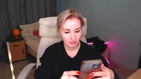 Snapshot of rose__shine chatting on January 20, 9:46 am rose shine online show from January 20, 9:46 am