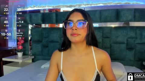 Snapshot of rose_evans__ chatting on March 12, 8:41 pm Rose online show from March 12, 8:41 pm