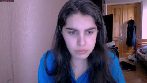 Snapshot of roselina_ chatting on February 6, 12:04 pm Rose online show from February 6, 12:04 pm
