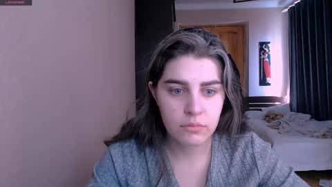 Snapshot of roselina_ chatting on March 4, 7:19 am Rose online show from March 4, 7:19 am