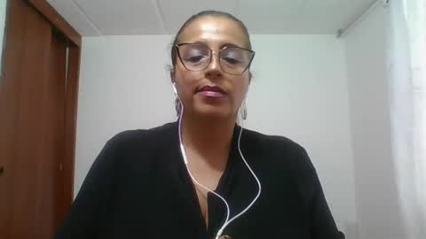 Snapshot of rossanalionheart chatting on February 10, 10:40 pm Rossana online show from February 10, 10:40 pm