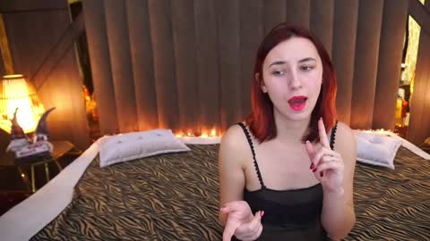 roxy_rayy online show from January 25, 2:25 pm