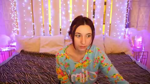 roxy_rayy online show from February 19, 6:00 am