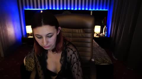 roxy_rayy online show from March 5, 4:45 am