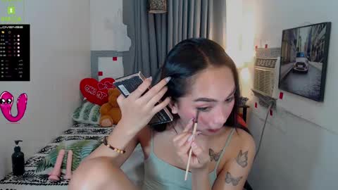 its me Sabel online show from February 18, 9:21 am