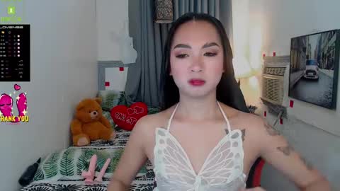 its me Sabel online show from February 23, 7:00 am