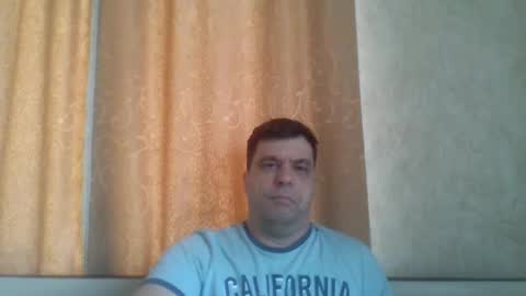 Snapshot of rusqadisx chatting on February 11, 9:42 am rusqadisx online show from February 11, 9:42 am