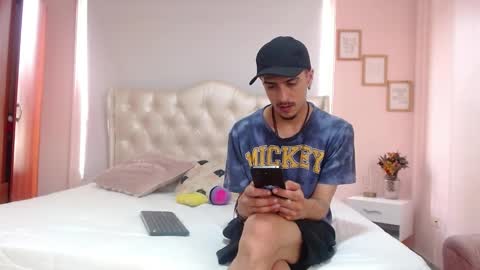 ryan online show from February 1, 4:11 pm