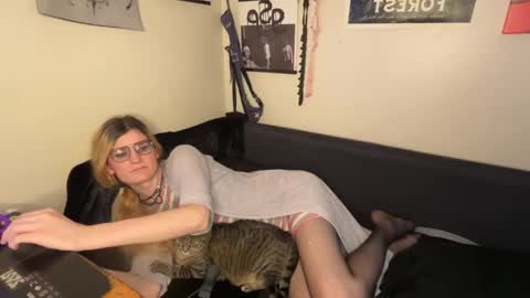 Ryn Michele online show from February 24, 3:31 pm