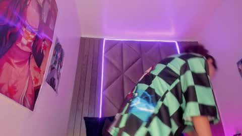 Snapshot of sabrinaspell_ chatting on February 22, 5:46 pm S A B R I N A online show from February 22, 5:46 pm
