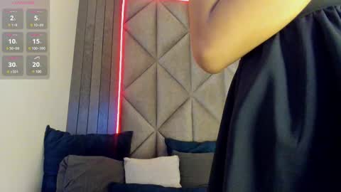 Snapshot of sabrinaspell_ chatting on February 22, 11:35 am S A B R I N A online show from February 22, 11:35 am