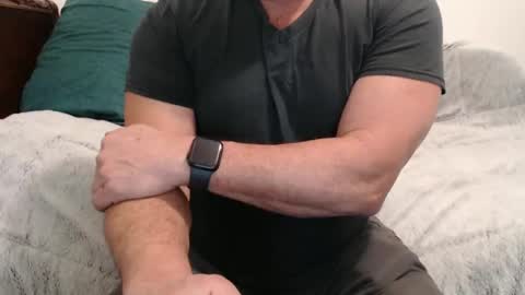 dadbod online show from February 24, 10:14 pm