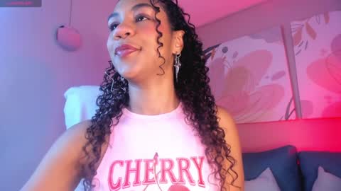Sophie online show from December 3, 2:55 pm