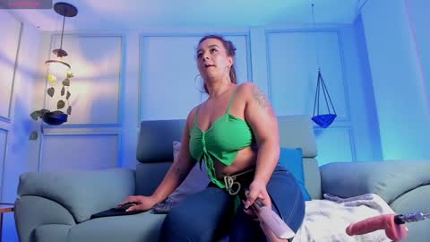 SAHARA WALKER  online show from February 4, 2:39 am