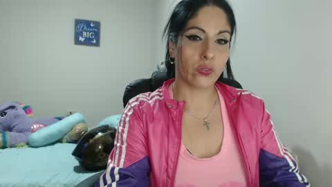 Karina online show from January 7, 1:06 am