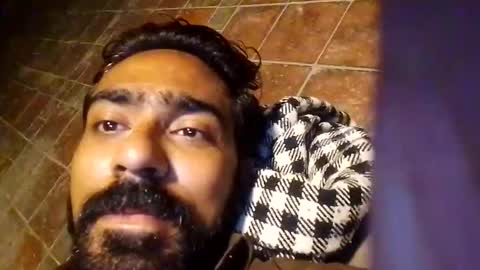 Snapshot of saleem503554 chatting on September 16, 6:33 pm saleem503554 online show from September 16, 6:33 pm