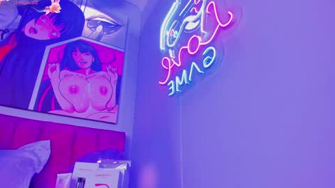 Snapshot of sallybrown_ chatting on February 18, 6:04 am miss Sally online every night from 1am to 8am Colombia time online show from February 18, 6:04 am