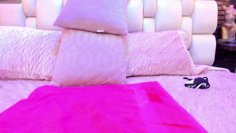 salome online show from February 19, 2:33 pm