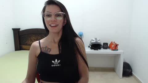 Snapshot of salome_sweet4_ chatting on January 31, 11:35 pm salome online show from January 31, 11:35 pm