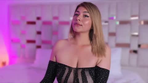 Salome online show from September 17, 1:36 pm