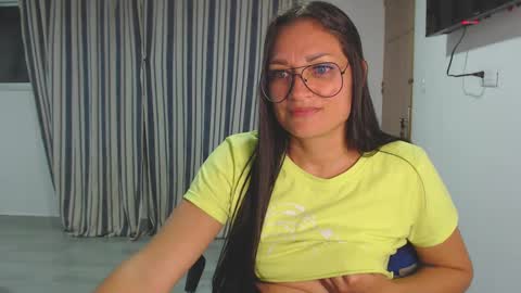 salome online show from February 14, 4:04 am