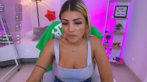 Snapshot of saloomee__ chatting on March 12, 5:07 pm SALOME online show from March 12, 5:07 pm