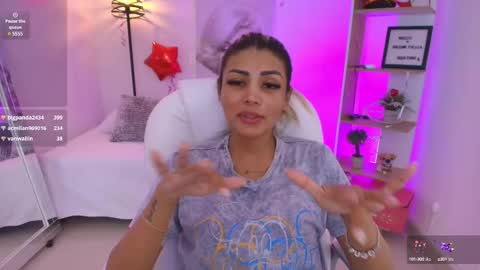 Snapshot of saloomee__ chatting on February 26, 5:53 pm SALOME online show from February 26, 5:53 pm