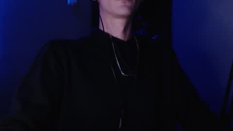 Snapshot of sam_skywalker chatting on September 15, 6:42 pm sam_skywalker online show from September 15, 6:42 pm