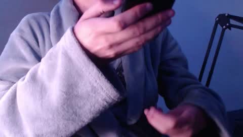 Snapshot of sam_skywalker chatting on September 18, 5:28 pm sam_skywalker online show from September 18, 5:28 pm