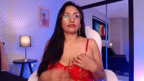 Snapshot of samanta6_ chatting on September 13, 2:08 pm samanta6_ online show from September 13, 2:08 pm