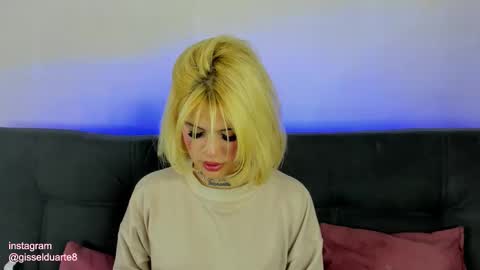 Snapshot of samantha_browwnn chatting on September 17, 6:11 pm samantha_browwnn online show from September 17, 6:11 pm