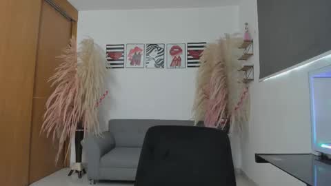 Snapshot of samantha_ga chatting on February 22, 2:08 pm Samantha ga online show from February 22, 2:08 pm