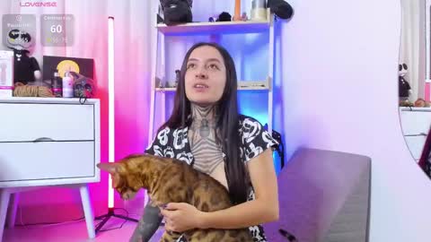 Snapshot of samantha_steward chatting on September 9, 3:23 pm Fernanda online show from September 9, 3:23 pm