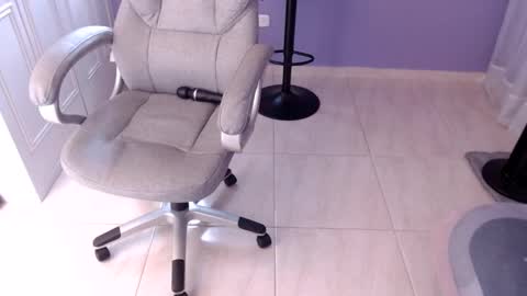 Snapshot of samantha_thompsoon chatting on January 16, 6:37 pm samantha_thompsoon online show from January 16, 6:37 pm