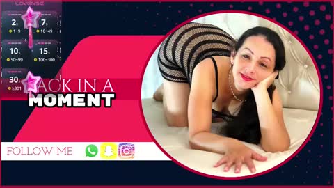 Snapshot of samantrak_love chatting on February 17, 5:23 pm SAMANTHA online show from February 17, 5:23 pm