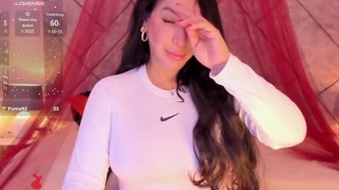 Snapshot of samara_alabi chatting on January 9, 1:56 pm Samara Benazir Alabi online show from January 9, 1:56 pm
