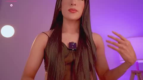 Snapshot of samara_gray chatting on September 20, 6:22 pm SAMARA GRAY online show from September 20, 6:22 pm