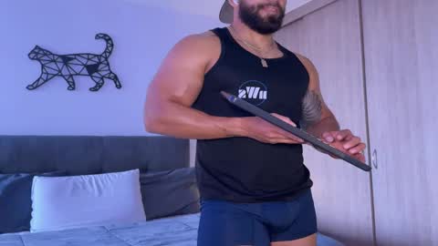 Snapshot of samdornan chatting on September 10, 8:10 pm Sam Dornan online show from September 10, 8:10 pm
