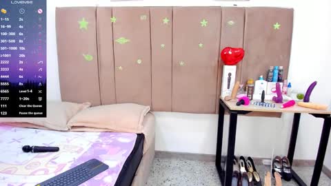 Snapshot of sammy_mature_ chatting on February 11, 6:08 am Sammy online show from February 11, 6:08 am