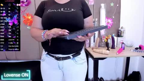 Snapshot of sammy_mature_ chatting on September 13, 2:03 am Sammy online show from September 13, 2:03 am
